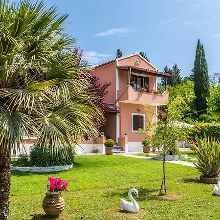 Areti Appartement *